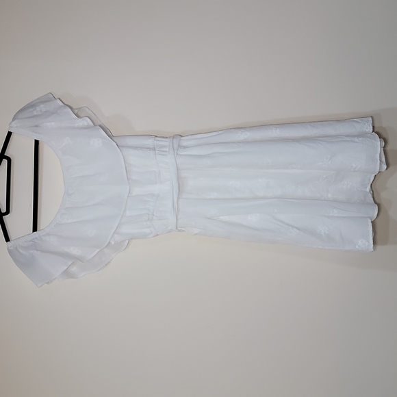 Off the shoulder white embroidered dress - Picture 3 of 7